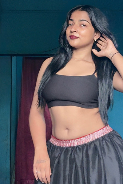Punam Sexy Escorts in Guwahati