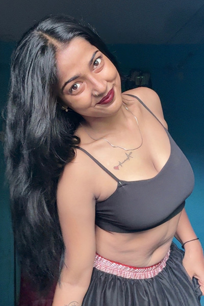 Punam Sexy Escorts in Guwahati