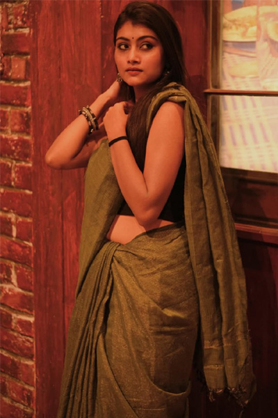 Tanvi Hot Escorts in Dhanbad