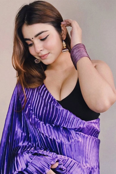 Srijani Busty Escorts in Ujjain