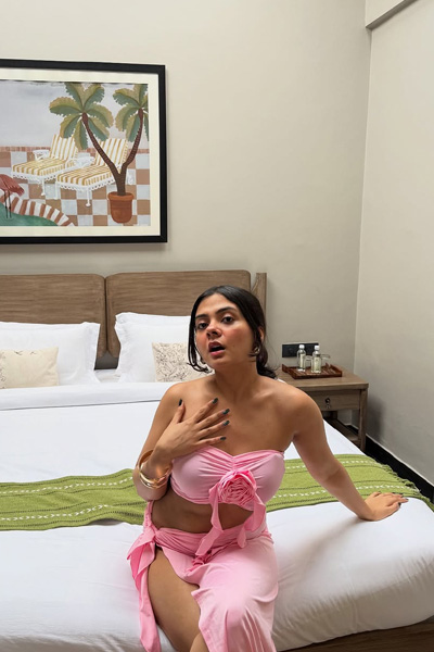 Ishita Sexy Escorts in Hyderabad