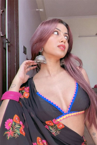 Shreya Sexy Escorts in Ujjain