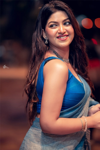 puja-housewife-escorts