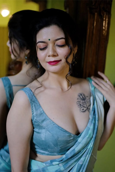 Meera VIP Escorts in Kochi