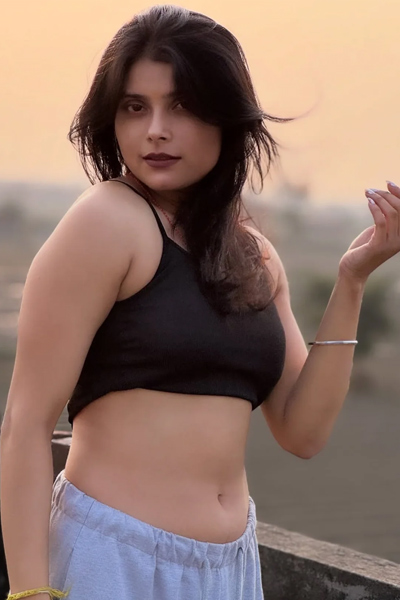 Aaradhya-Model-Escort