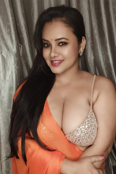 Busty Escorts Bella Provide Best Services