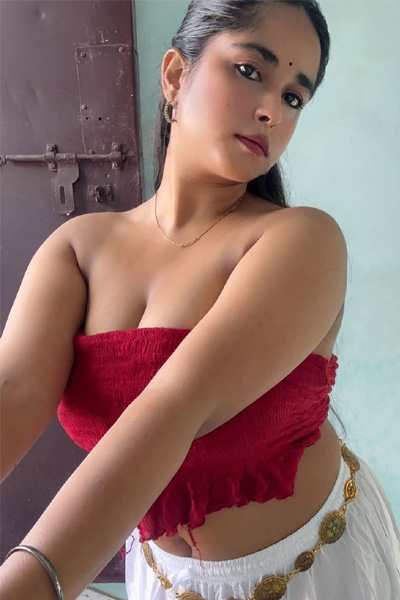 Jiya HouseWife Escorts Provide Best Services