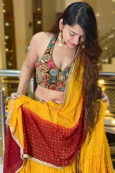 Nyra Sexy Escorts Provide Premium Services