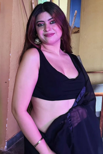 Sexy Rashmika Provides Best Services