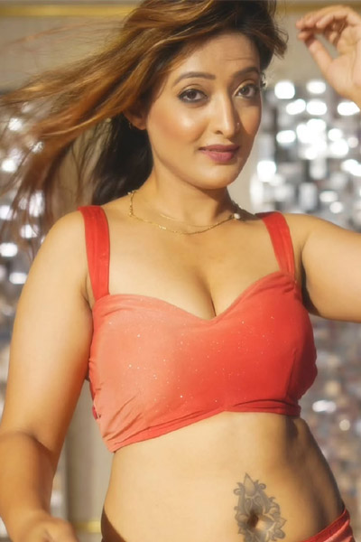 Riya Busty Escorts Provided Best Services