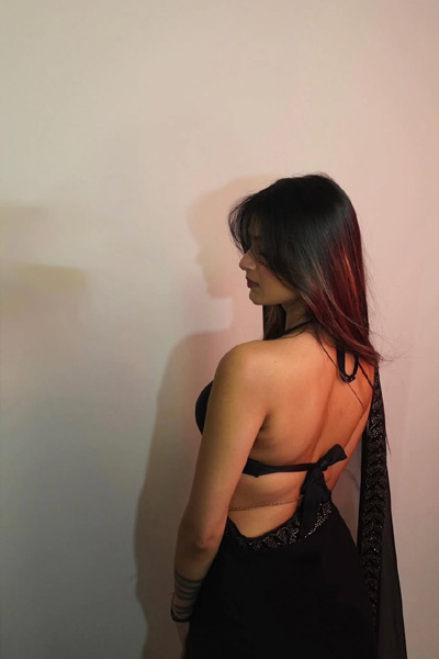 Simran Escorts in Delhi