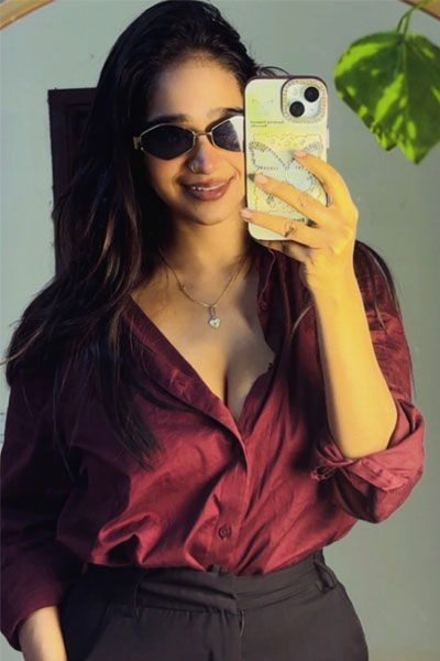 Varsha Independent Escorts