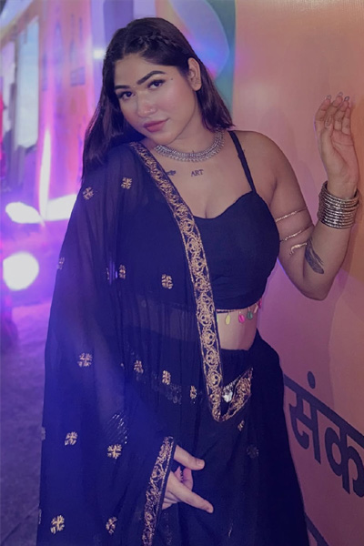 Zoya Escorts in Mughalsarai